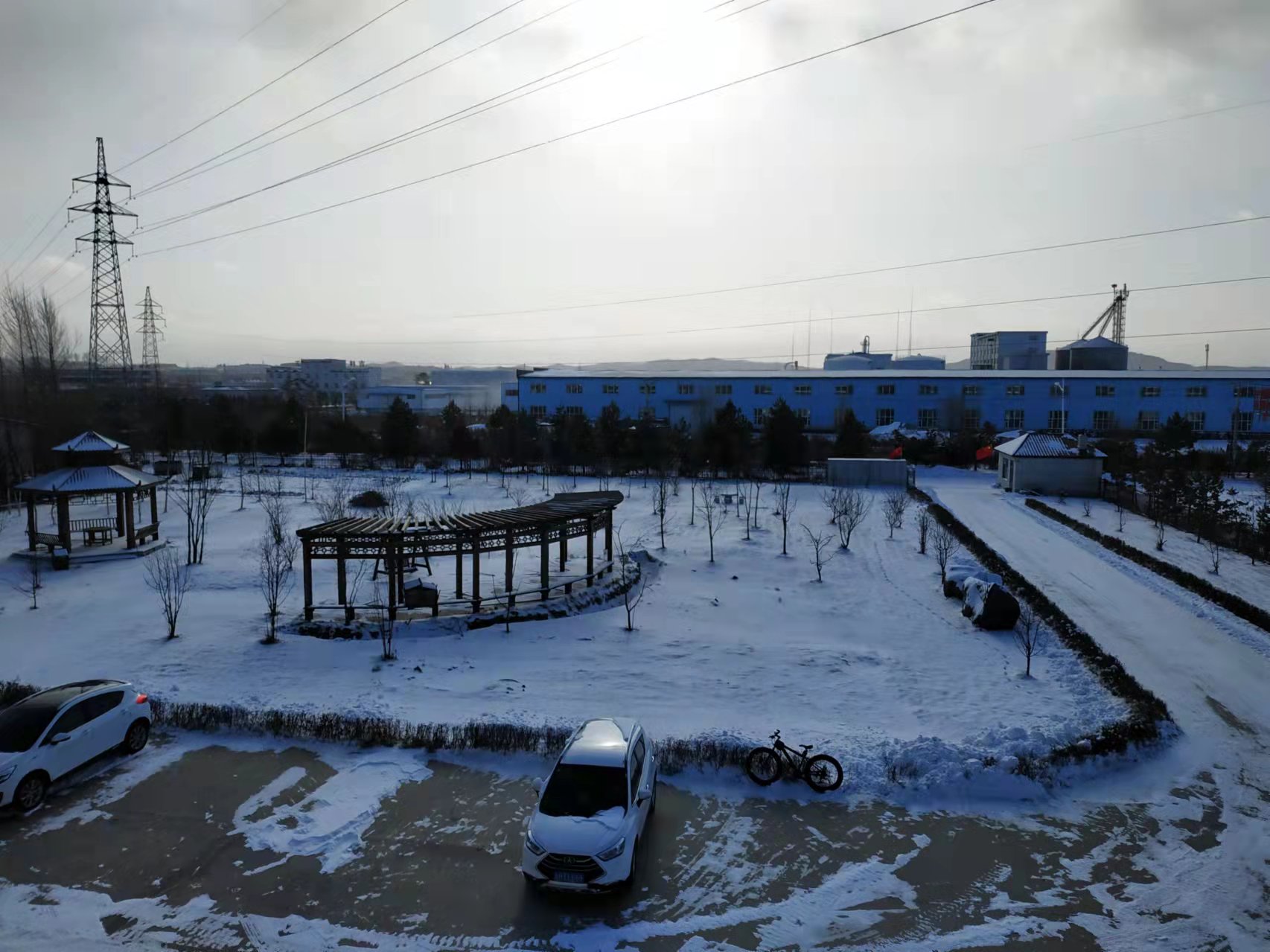 深圳古特吉林工厂，位于吉林敦化，生产线目前主打产品为谷胱甘肽和β-烟酰胺单核苷酸。