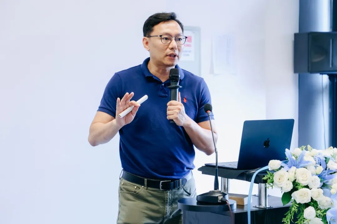 中国科学院生物与化学交叉研究中心的刘南老师